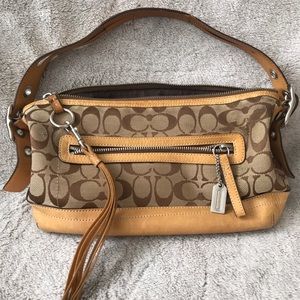 Coach Signature purse